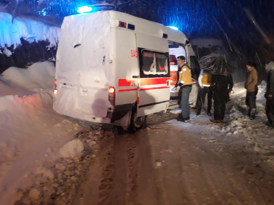 KAR YAĞIŞI ETKİSİNİ GÖSTERİYOR
