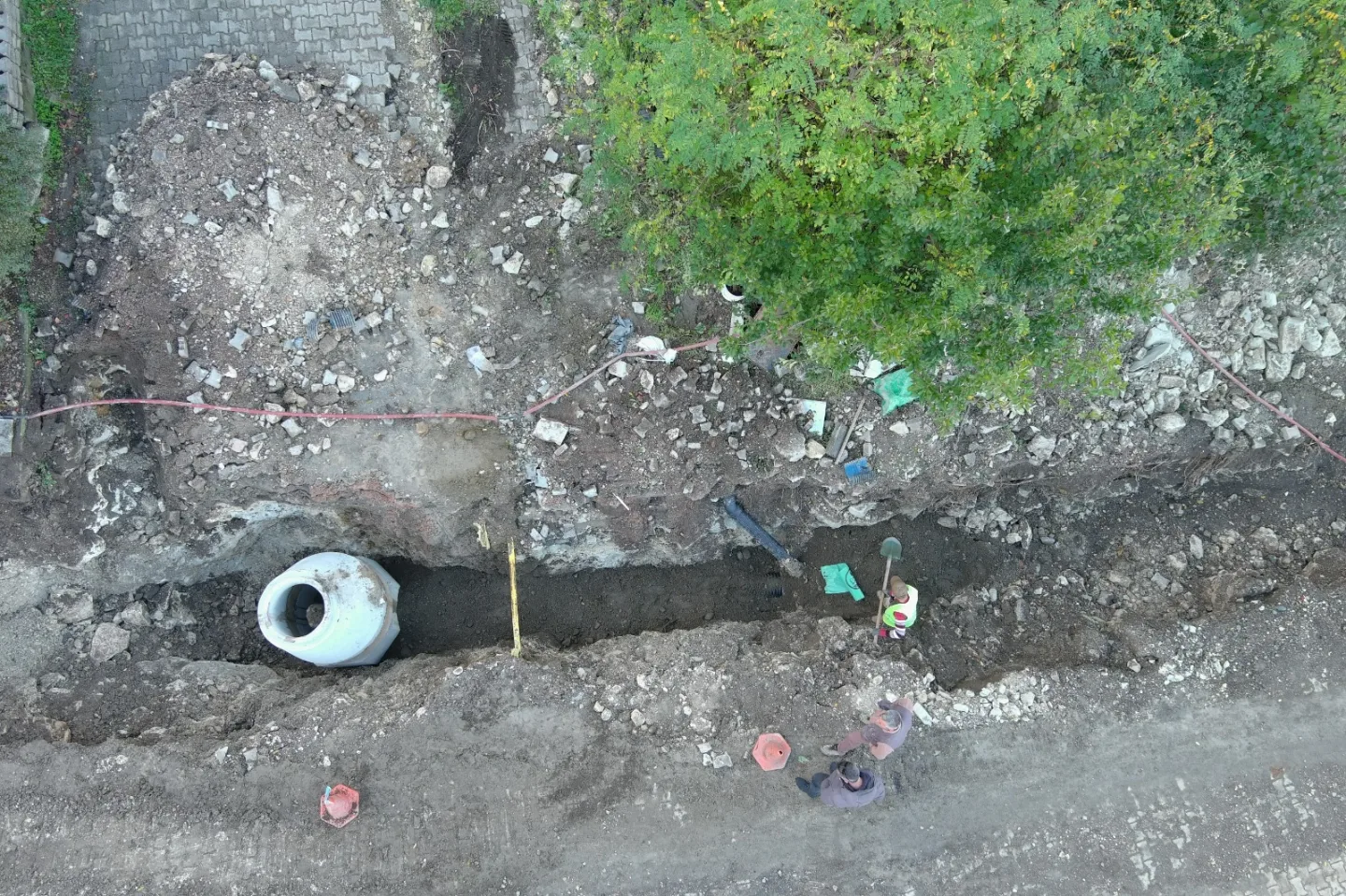 PERŞEMBE İLÇESİ KACALI MAHALLESİ FATİH CADDESİNİN ALT YAPISI YENİLENİYOR