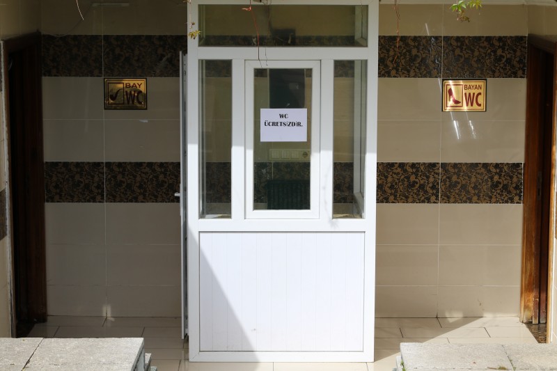 TUVALET ÜCRETSİZ OLDU