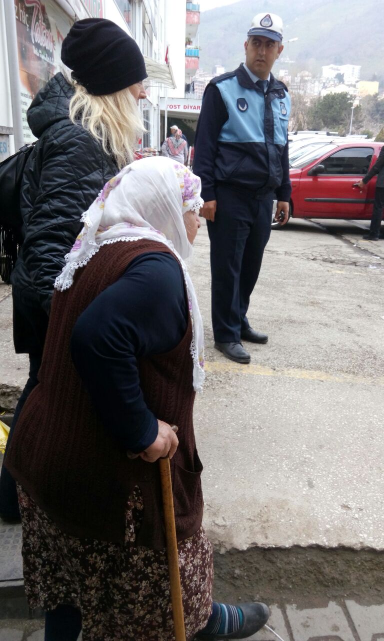 ORDU'DA DİLENCİLERE GEÇİT YOK