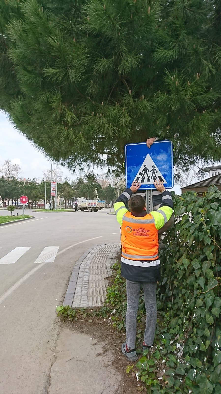 BÜYÜKŞEHİRDEN TRAFIİK GÜVENLİĞİ