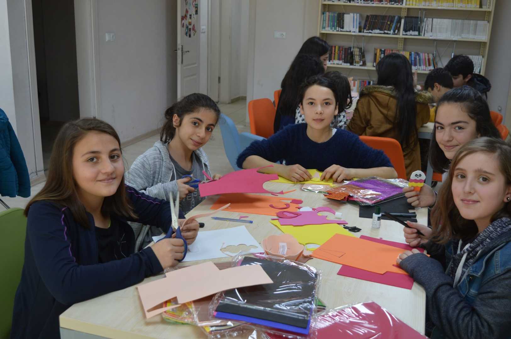 BİLGİ EVLERİNDE TATİL KEYFİ