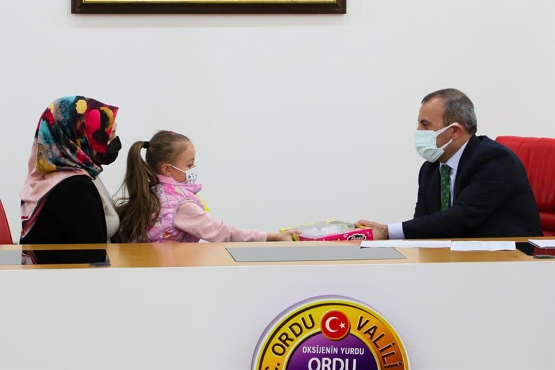 VALİ BABA HALKI DİNLEDİ