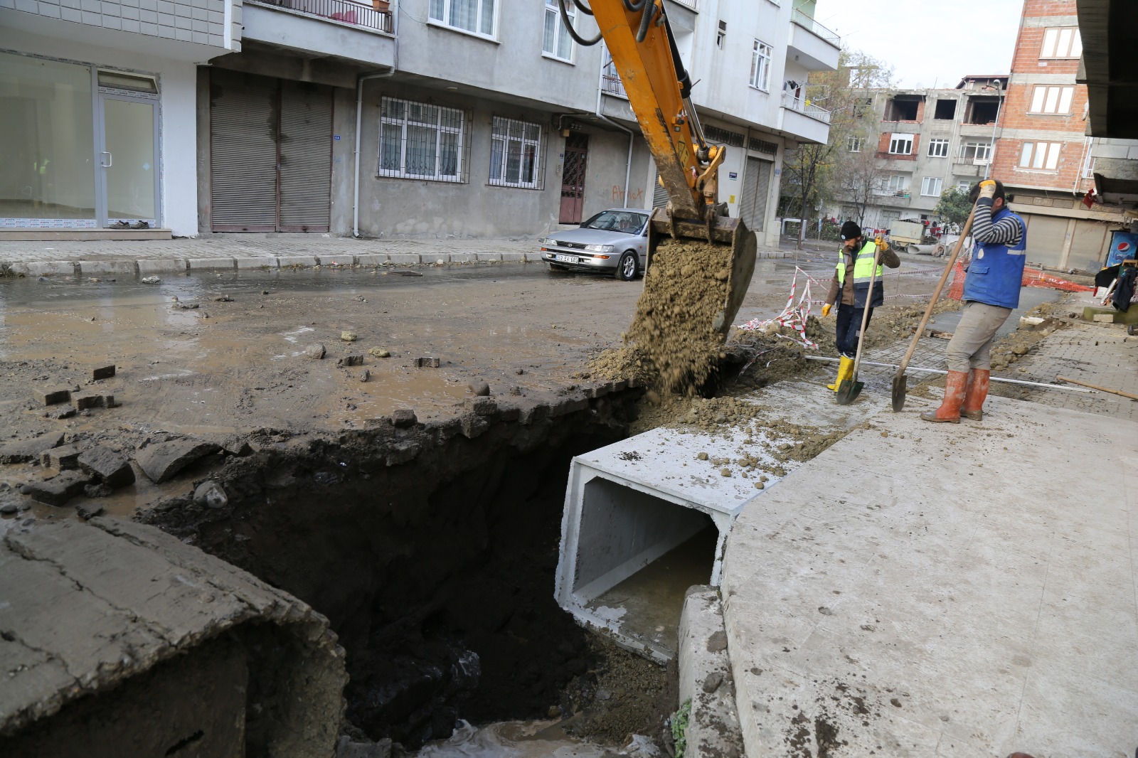 SU BASKINLARININ ÖNÜNE GEÇİLECEK