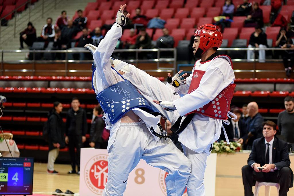 BÜYÜKŞEHİRİN ALTIN SPORCULARI