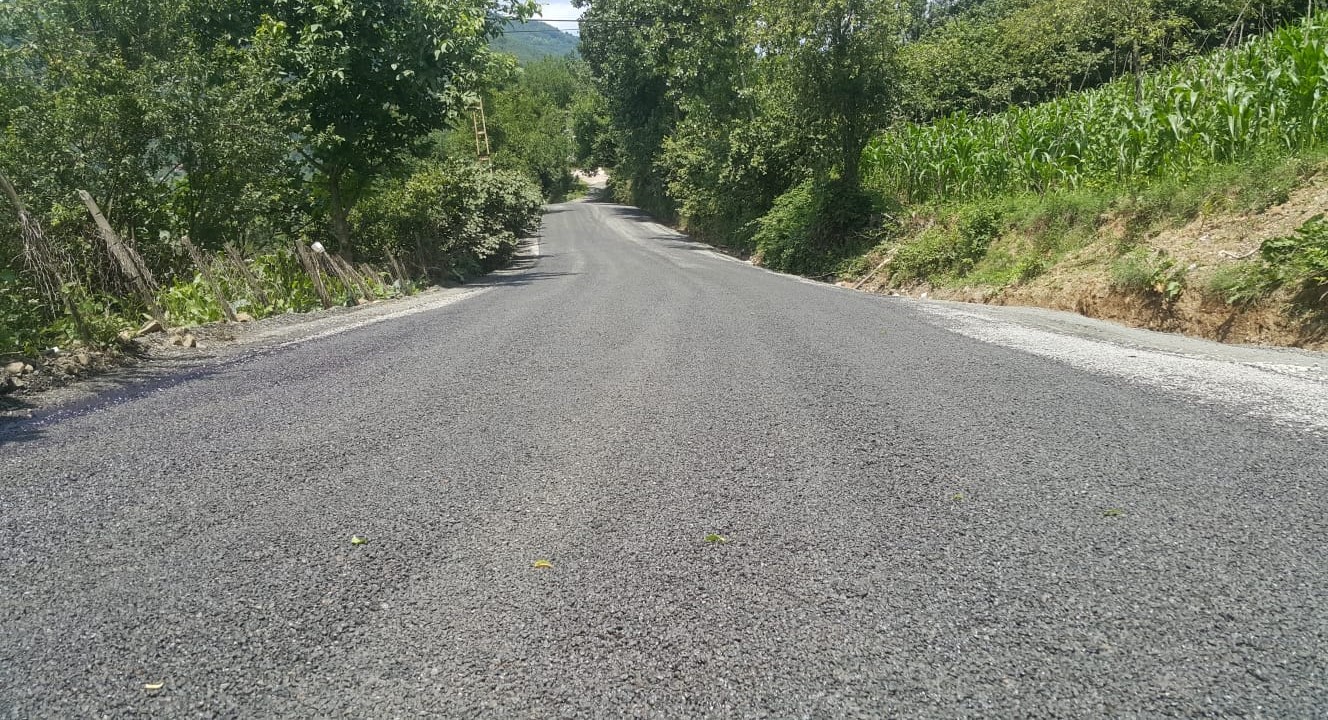 BÜYÜKŞEHİRDEN ASFALT ATAĞI