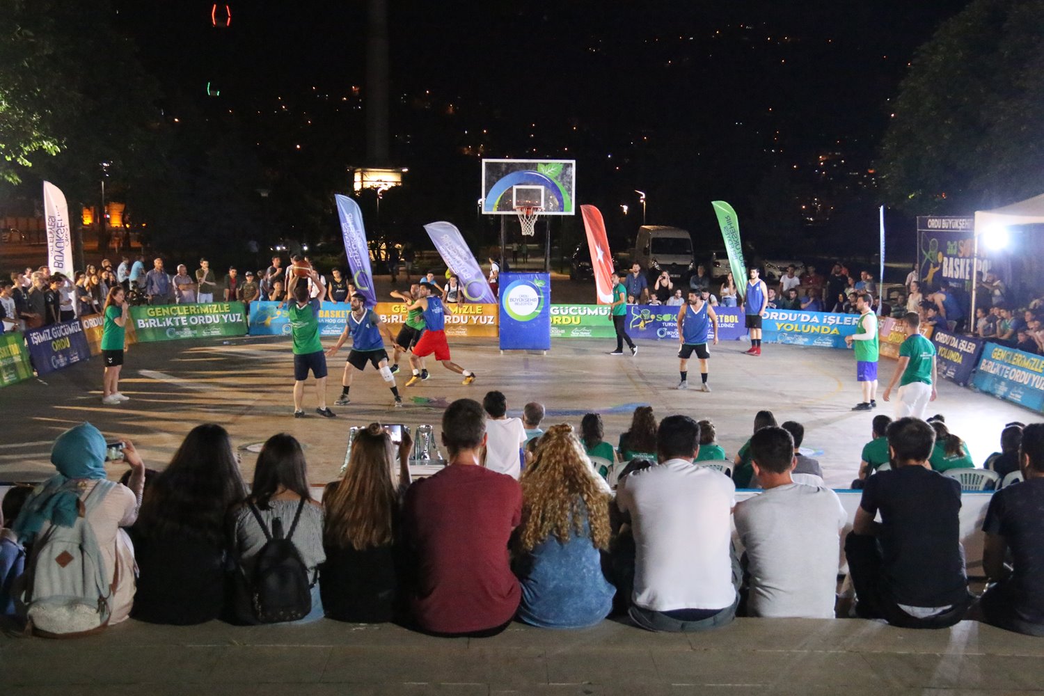 BASKETBOL HEYECANI SOKAĞA TAŞACAK