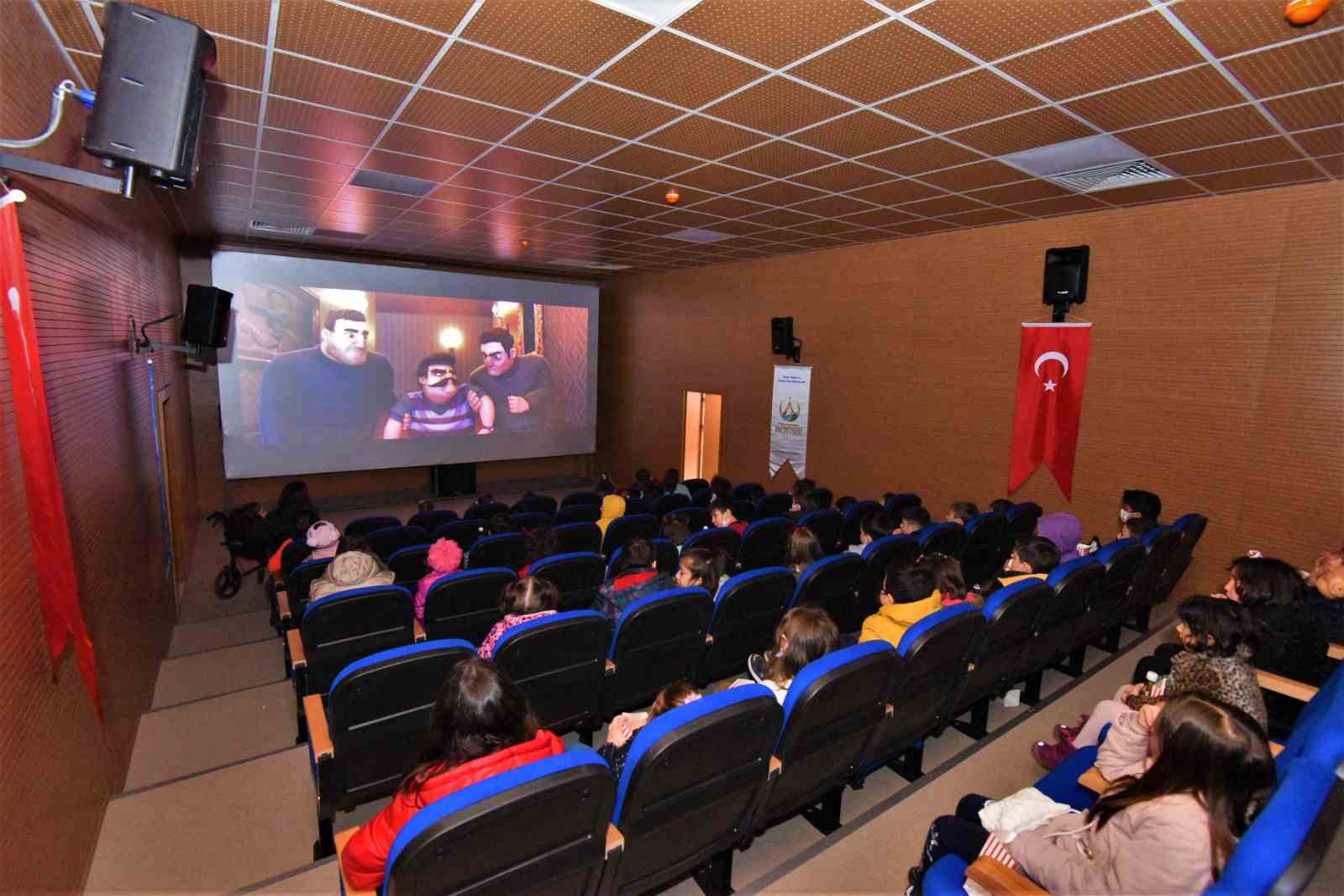 ALTINORDU'LU ÇOCUKLARIN YARIYIL TATİLLERİ RENKLİ GEÇİYOR